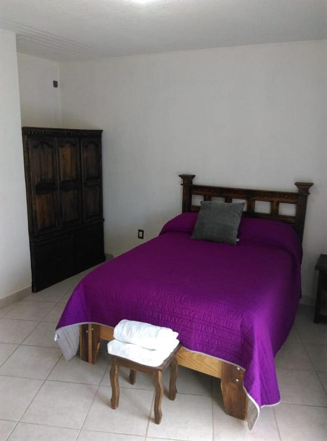 Hotel Posada Don Vasco Исмикильпан Экстерьер фото