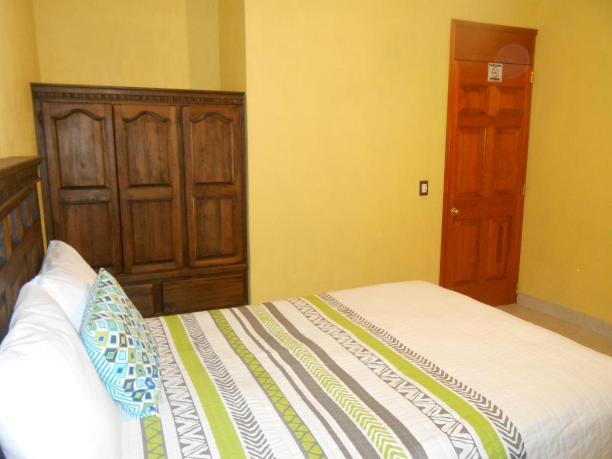 Hotel Posada Don Vasco Исмикильпан Экстерьер фото